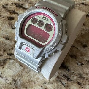 G-Shock DW-6900CB Pink Metallic Silver Rare Discontinued